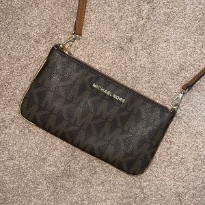 Michael Kors Crossbody
